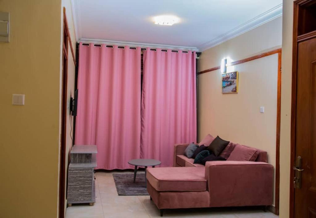 Kisaasi Round about apartment
