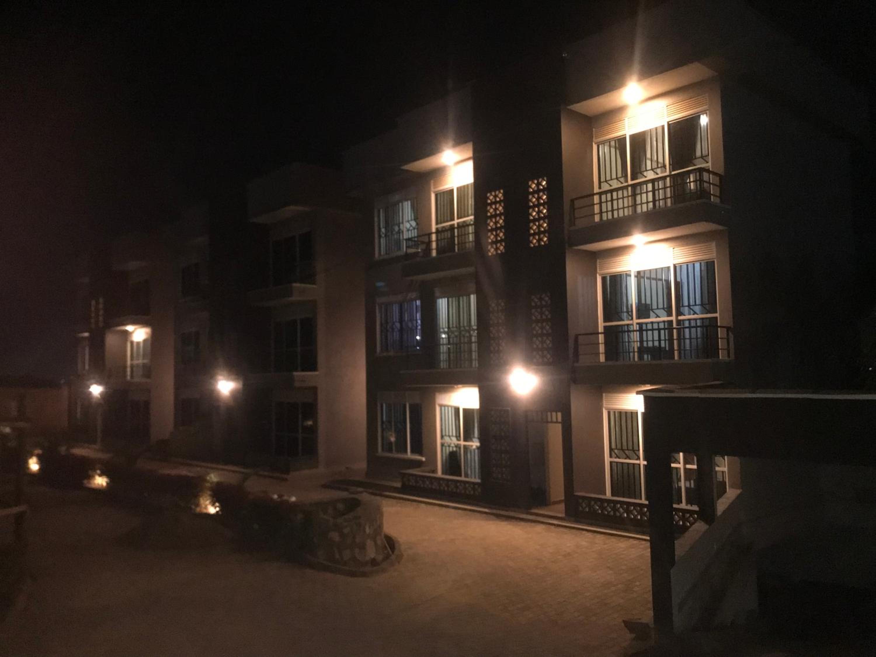 Kisaasi Round about apartment