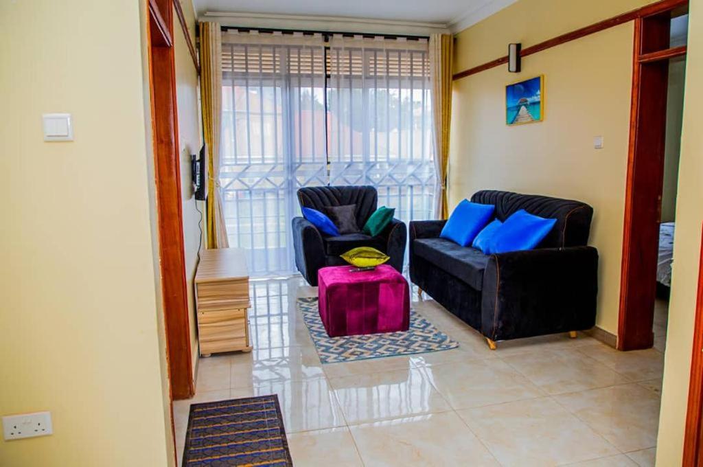 Kisaasi Round about apartment