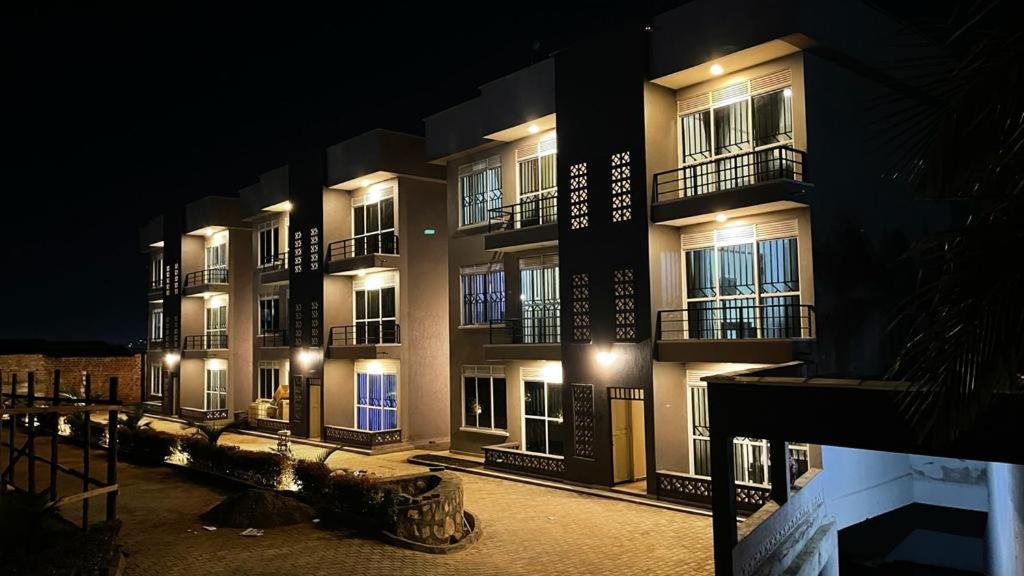 Kisaasi Round about apartment
