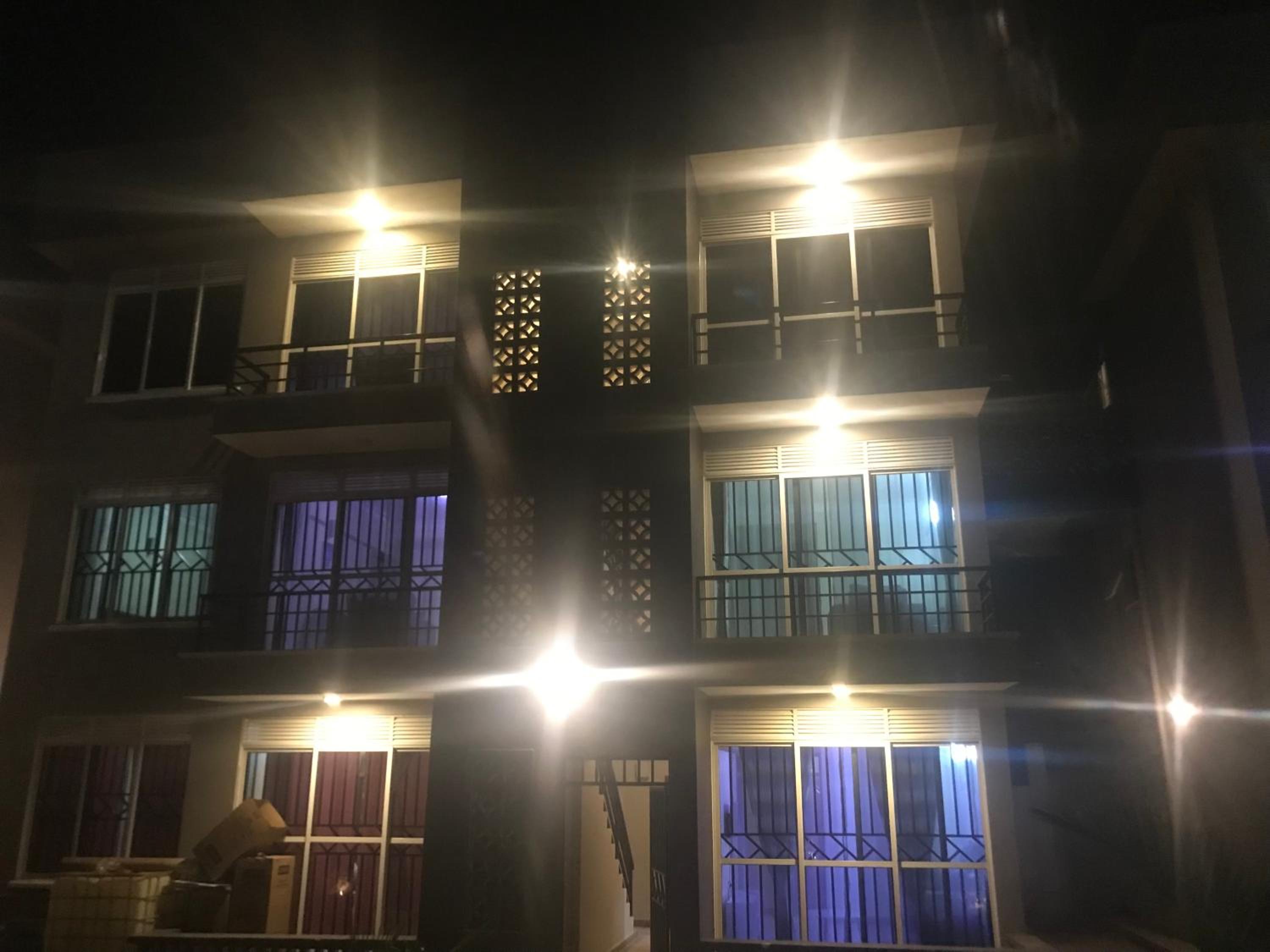 Kisaasi Round about apartment