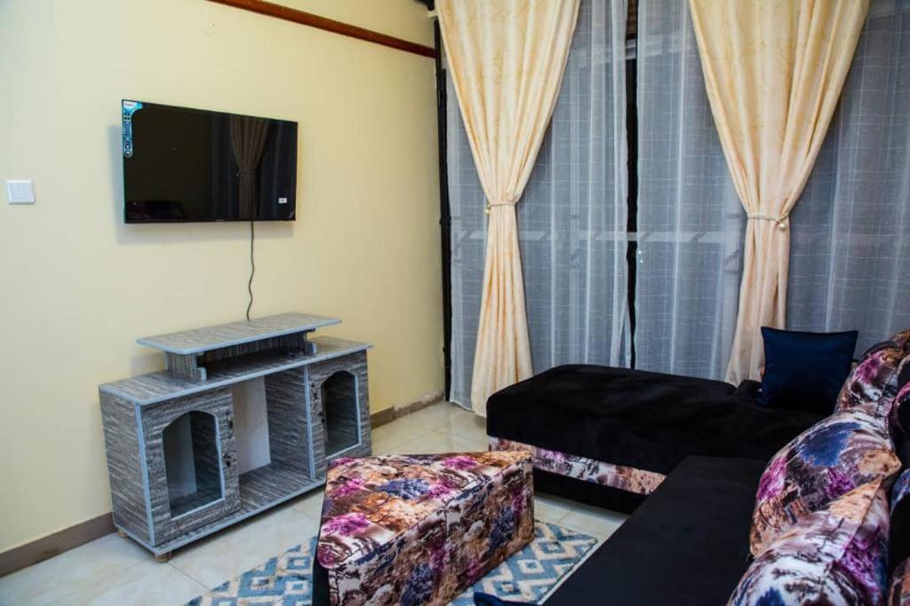 Kisaasi Round about apartment