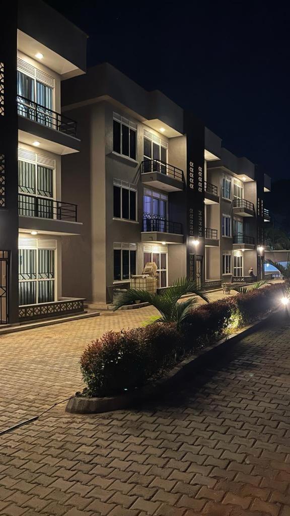 Kisaasi Round about apartment