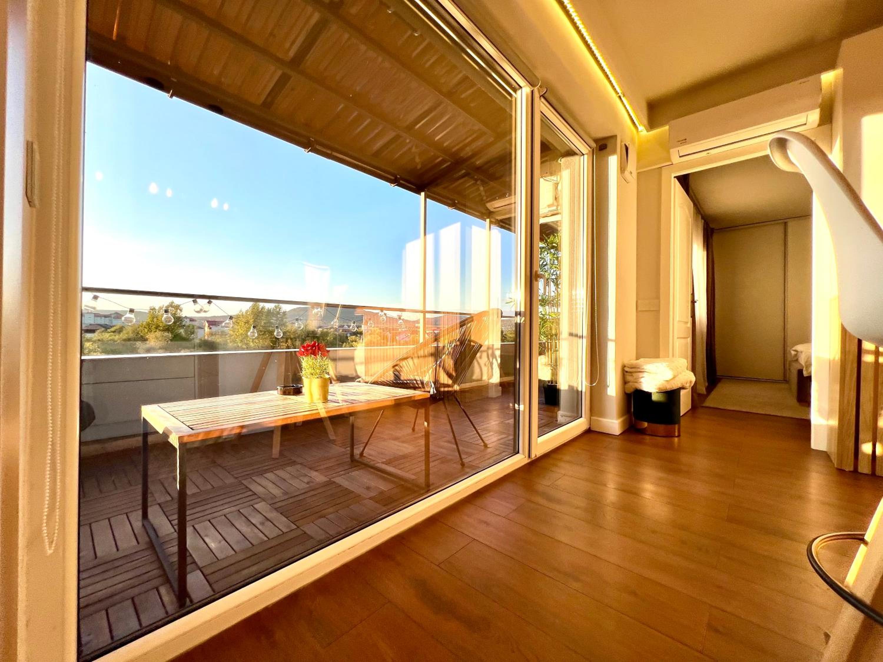 balance & terrace