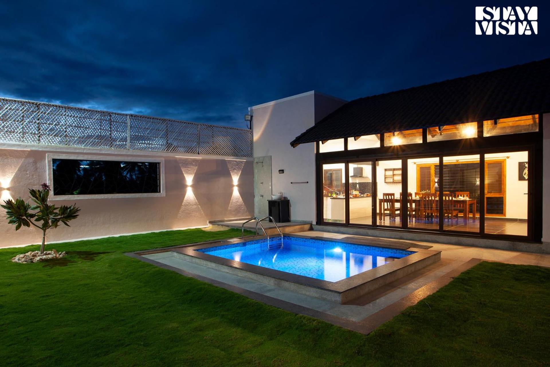 StayVista at Ava - The Country House with Breakfast & Miniature Golf view 3