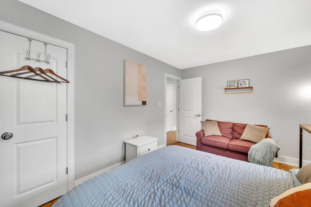 Homey 2BR Condo—King Bed—Lovely Location & Parking view 5