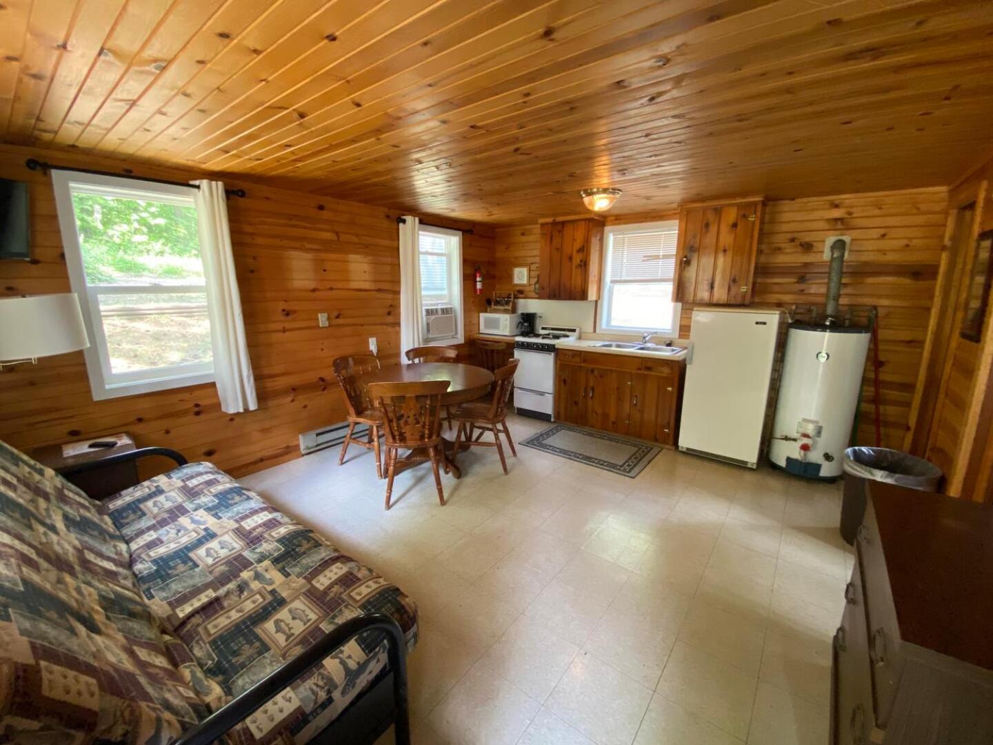 Lincolnwood Cabin 4 view 2