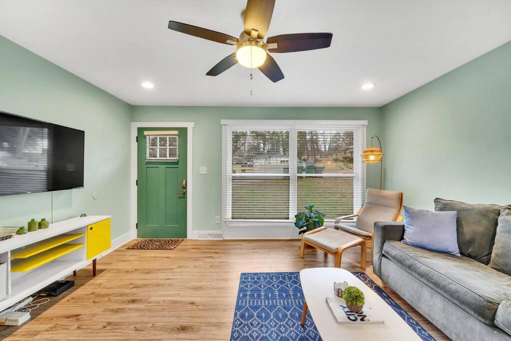 2BR Condo~ Relax or Work Remotely with A+ Location view 3