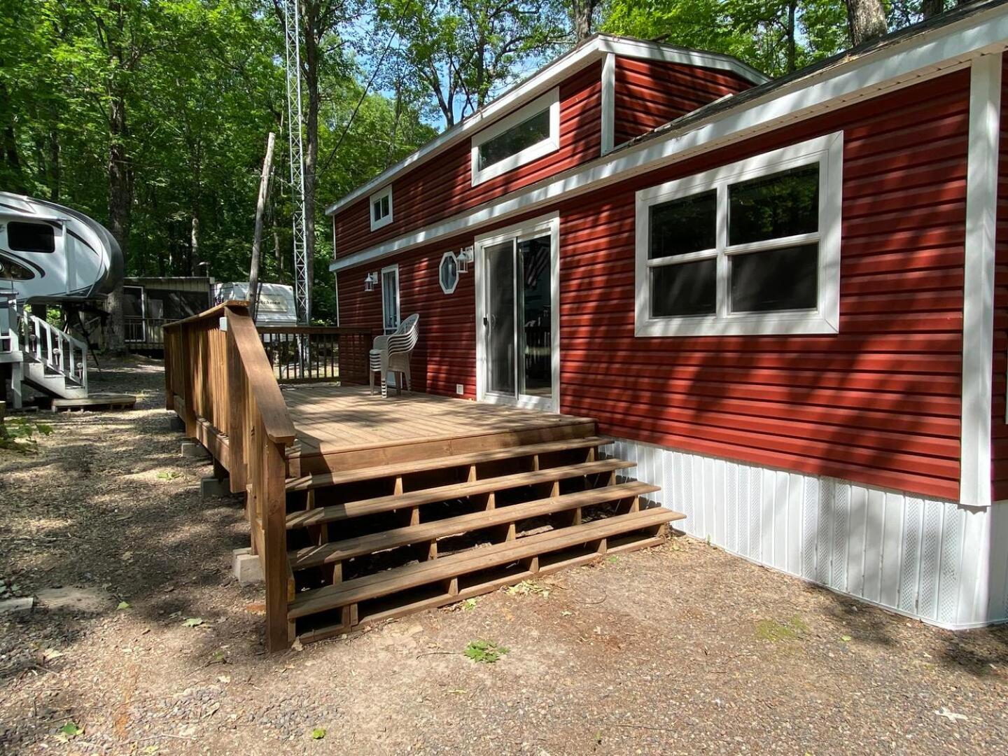 Lincolnwood Tiny House 08 view 2