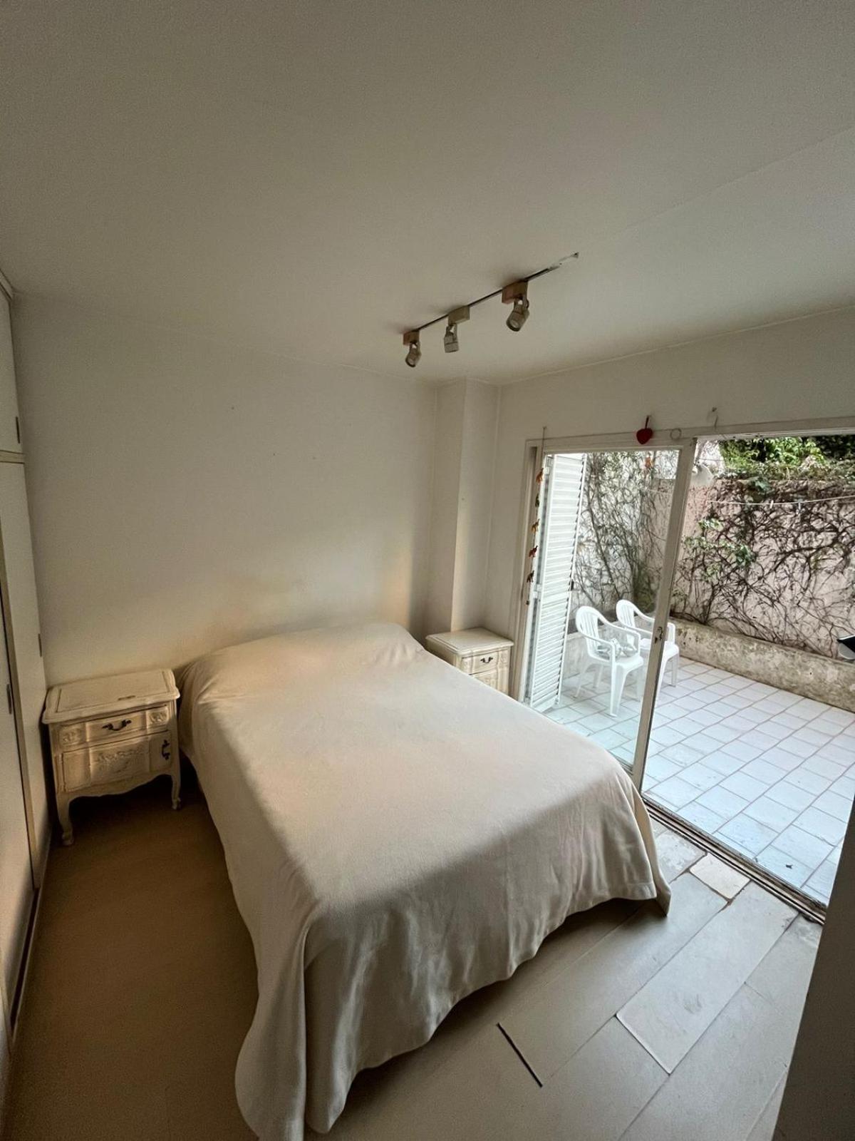 Apart Gallo con patio propio