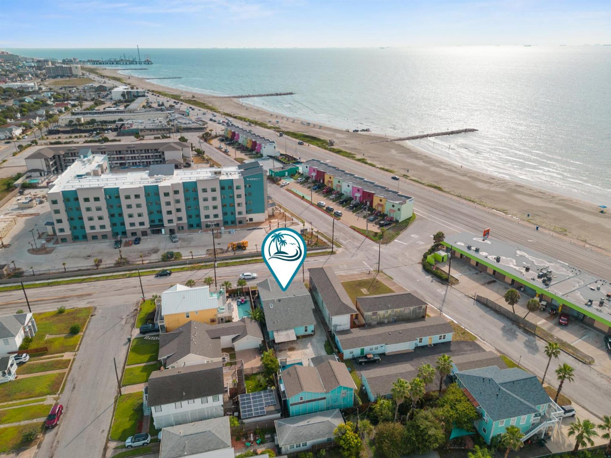1 Min to Beach Ocean Breeze 3BR Pets welcome with pet fee view 2
