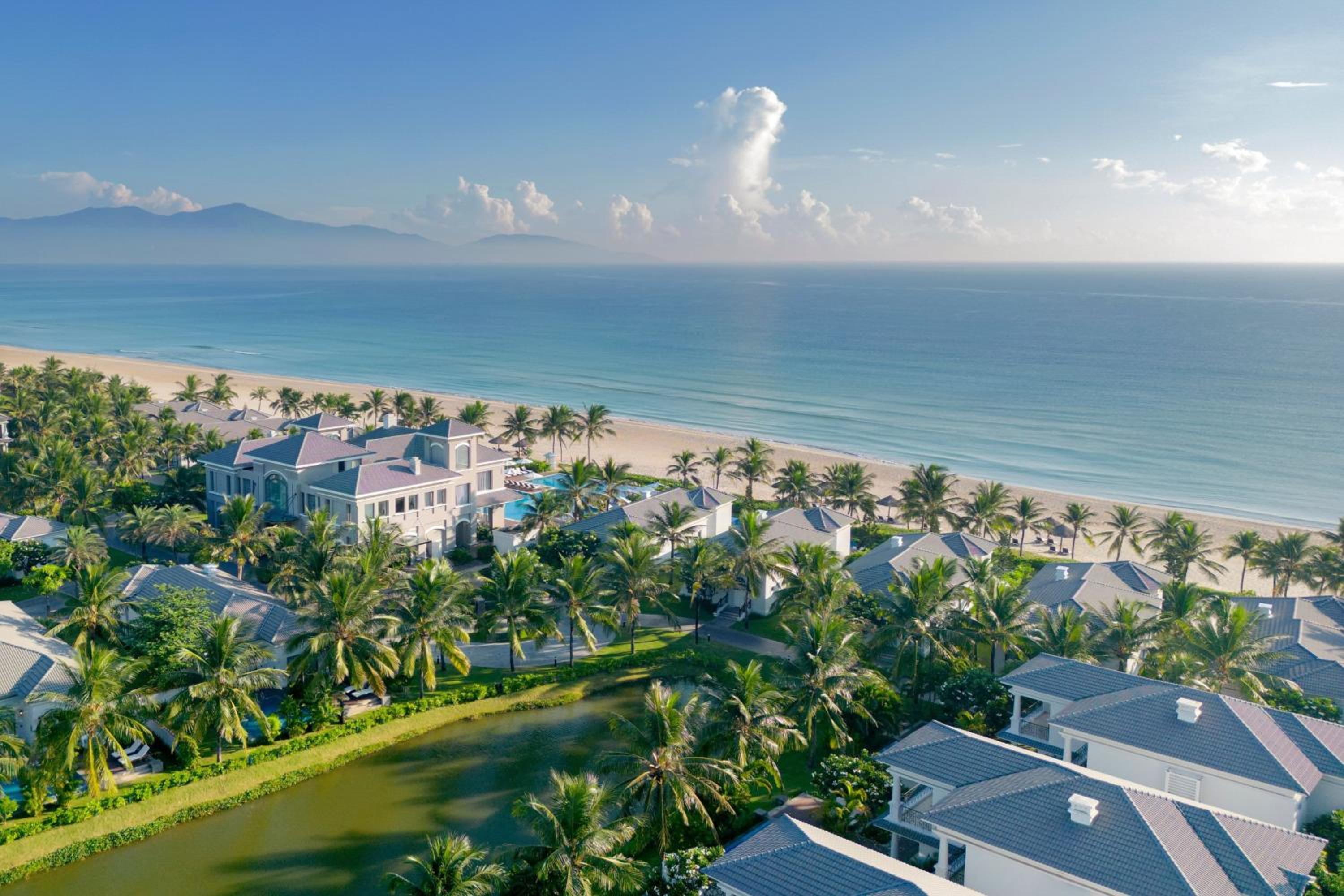 Danang Marriott Resort & Spa, Non Nuoc Beach Villas — photo 5