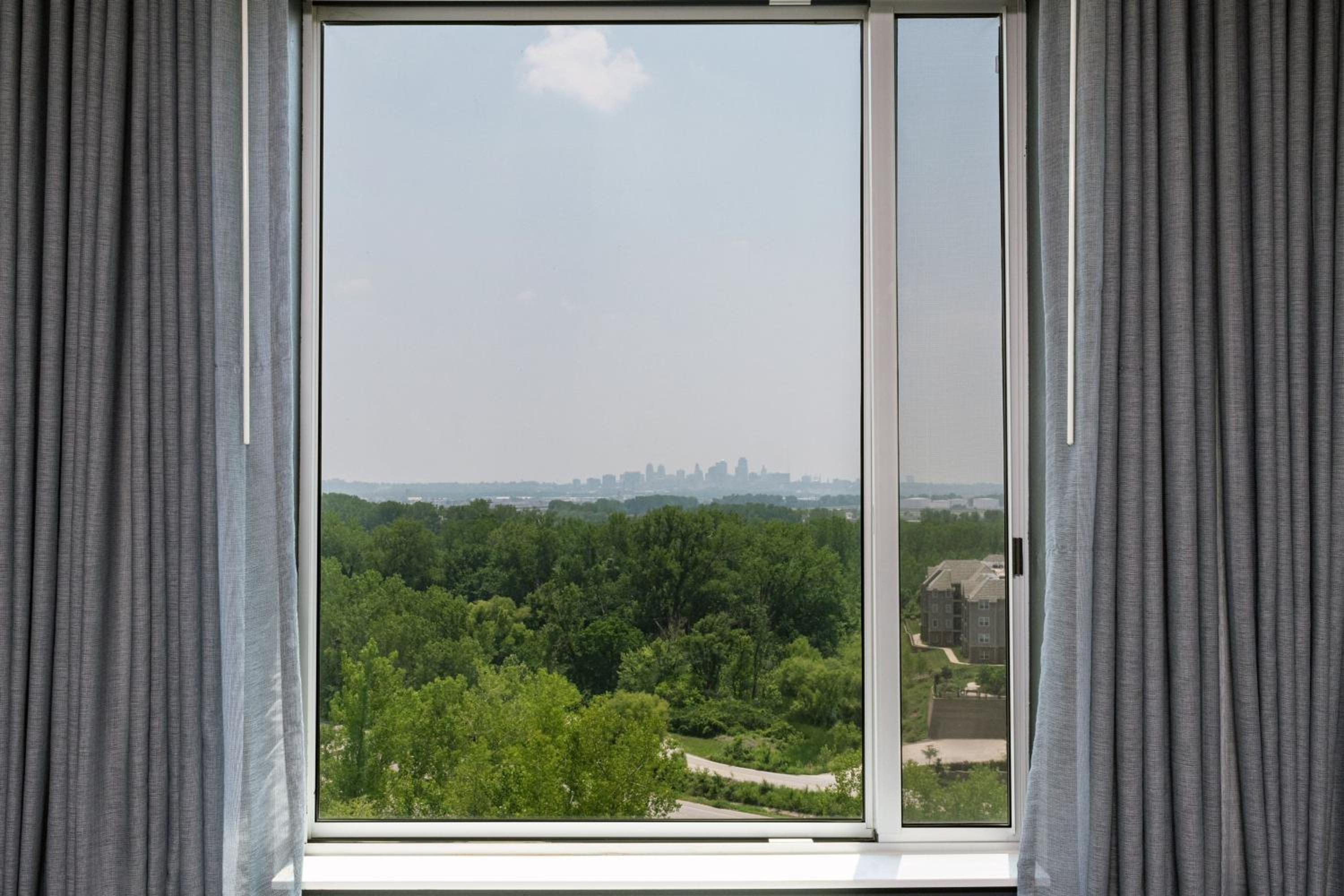 Kansas City Vacations - Courtyard Kansas City at Briarcliff - Property Image 31