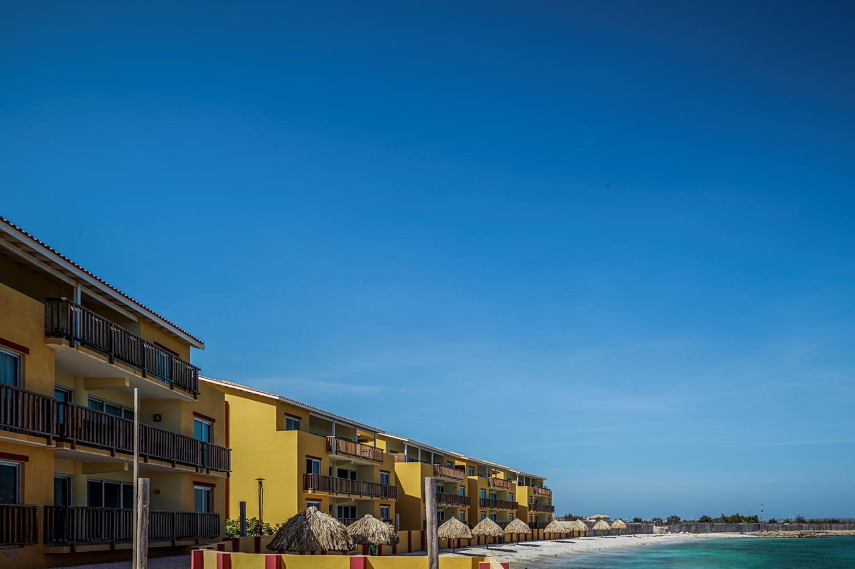 Palapa Beach Resort Curacao