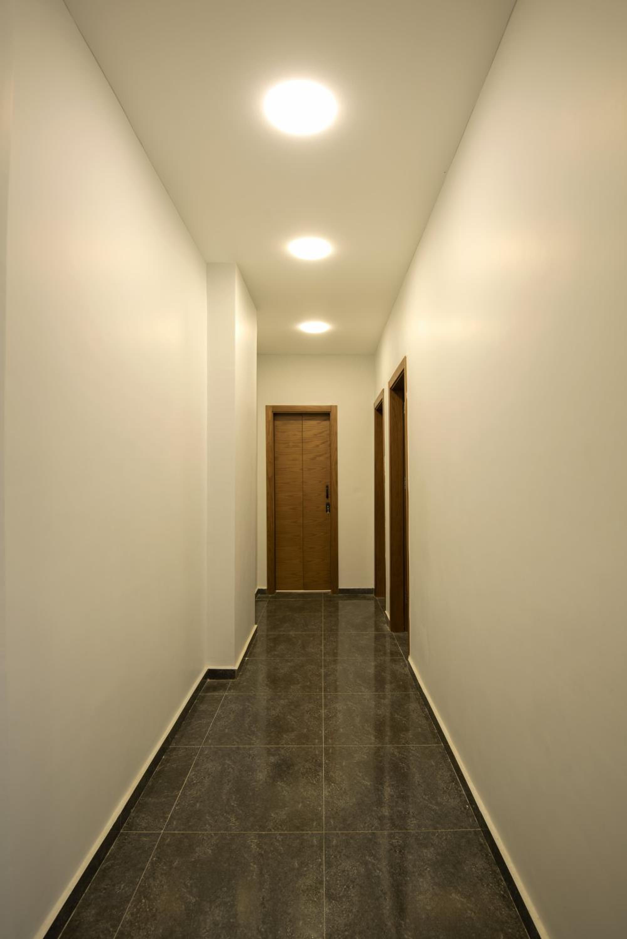 Travelholic AUC Residence