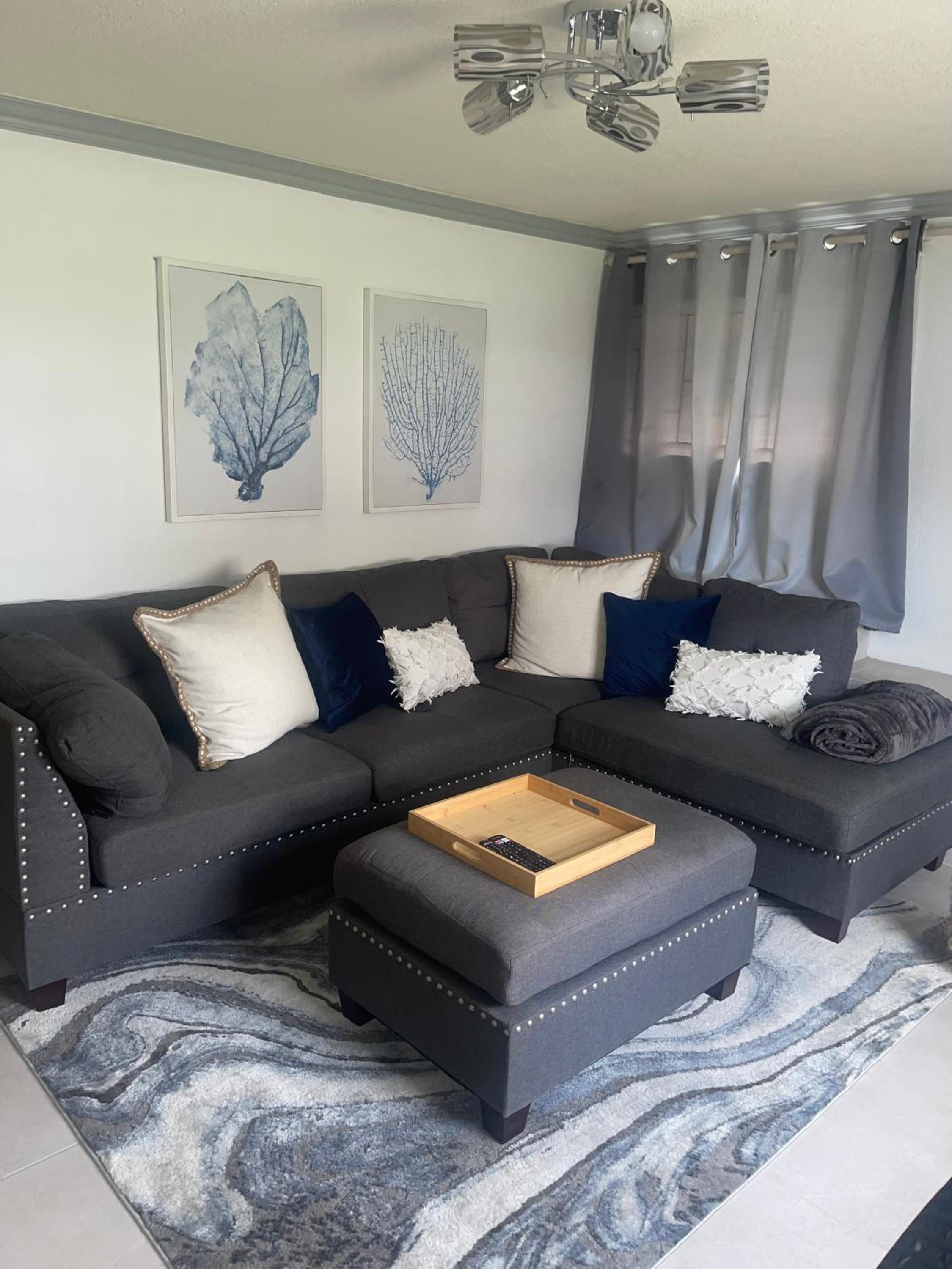 West View 1- Modern & central apartment