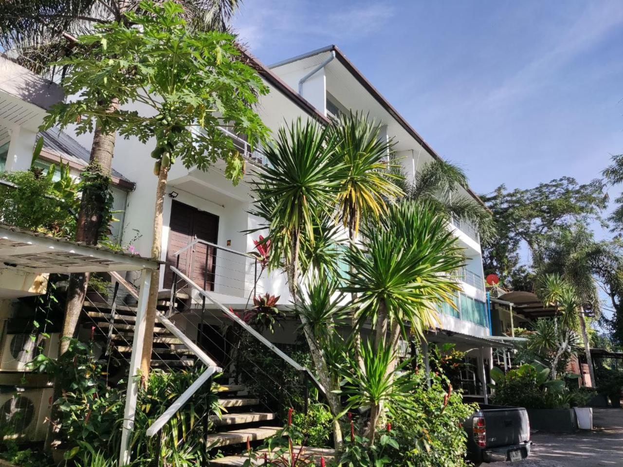 4 bedrooms & bathroom for up to 12 guests 7kms to Patong beach at The Fairways golf villas view 2