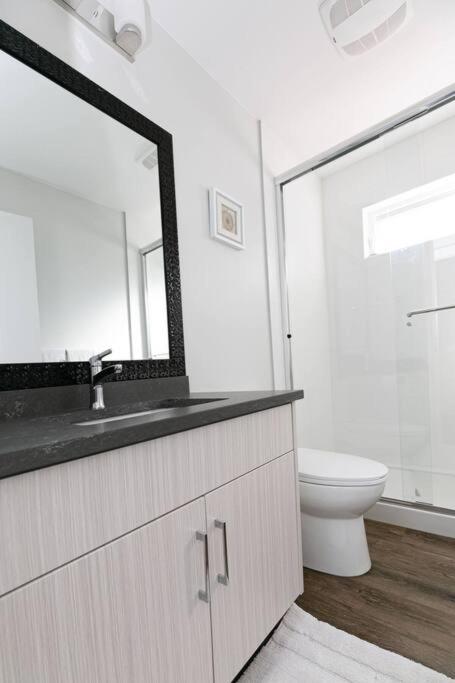 Cute 2bedroomSuite Close to City