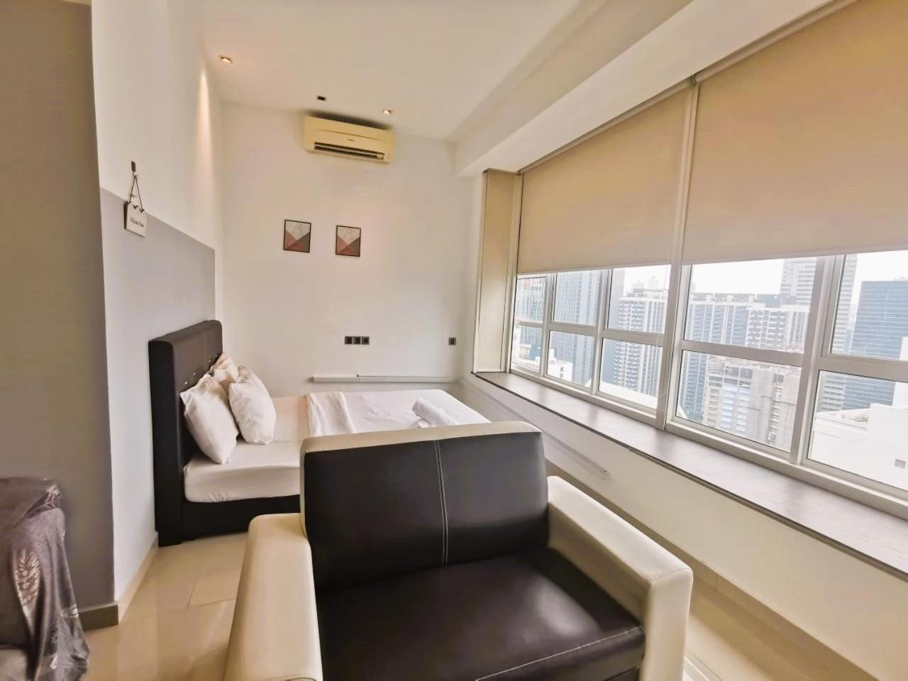 Parkview Suite KLCC, Bernice