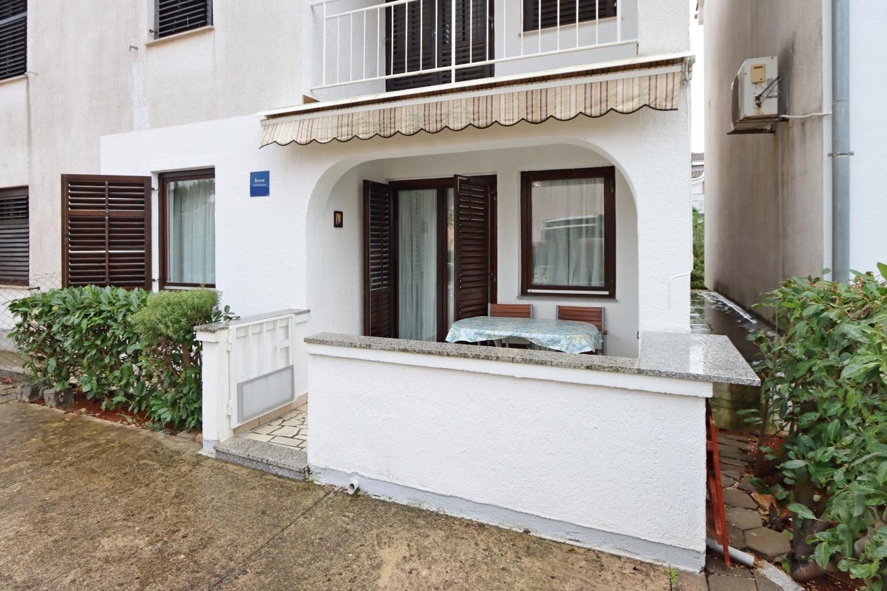 Apartments with parking space Vantacici - Krk - 18476 view 2