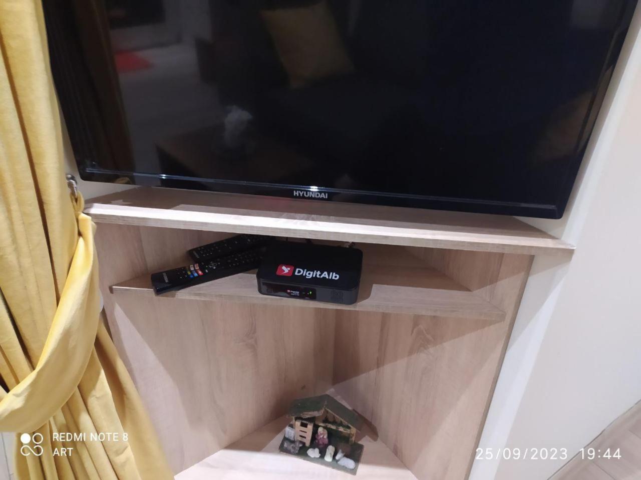 City Center Tirana luxury Orange Apartment 9A