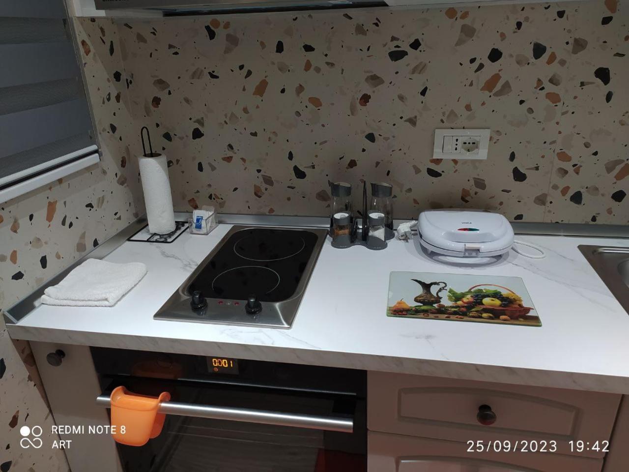 City Center Tirana luxury Orange Apartment 9A