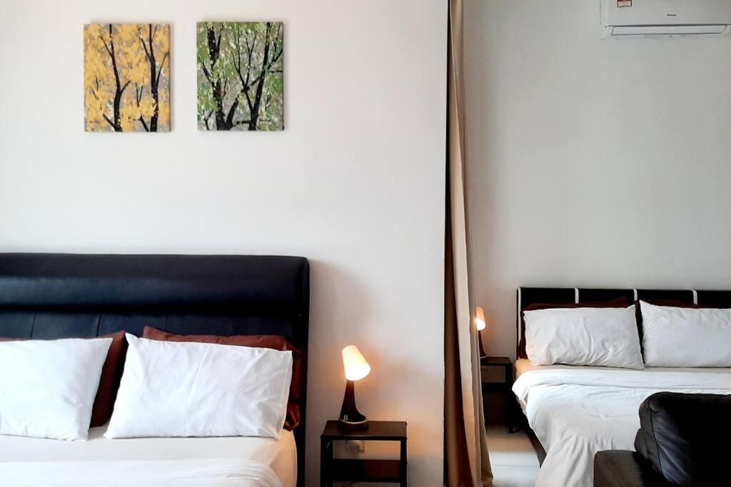 mozhouze studio @ 8 Kinrara Service Apartment view 2