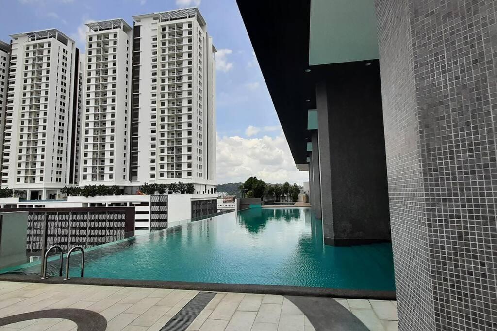 mozhouze studio @ 8 Kinrara Service Apartment view 5