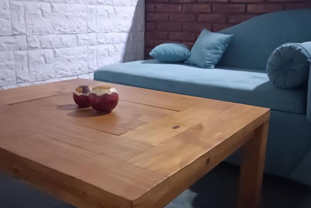 Casa Olivia- Alojamiento con piscina - Aeropuerto Ezeiza
