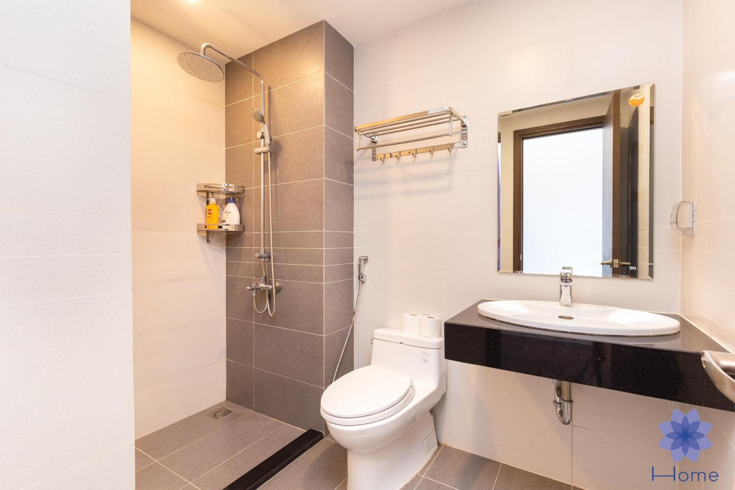 Apartments near Tân Sân Nhất Airpot
