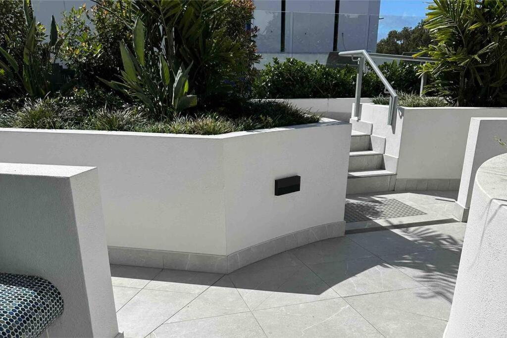 Oceanus Luxe Beachfront Bokarina