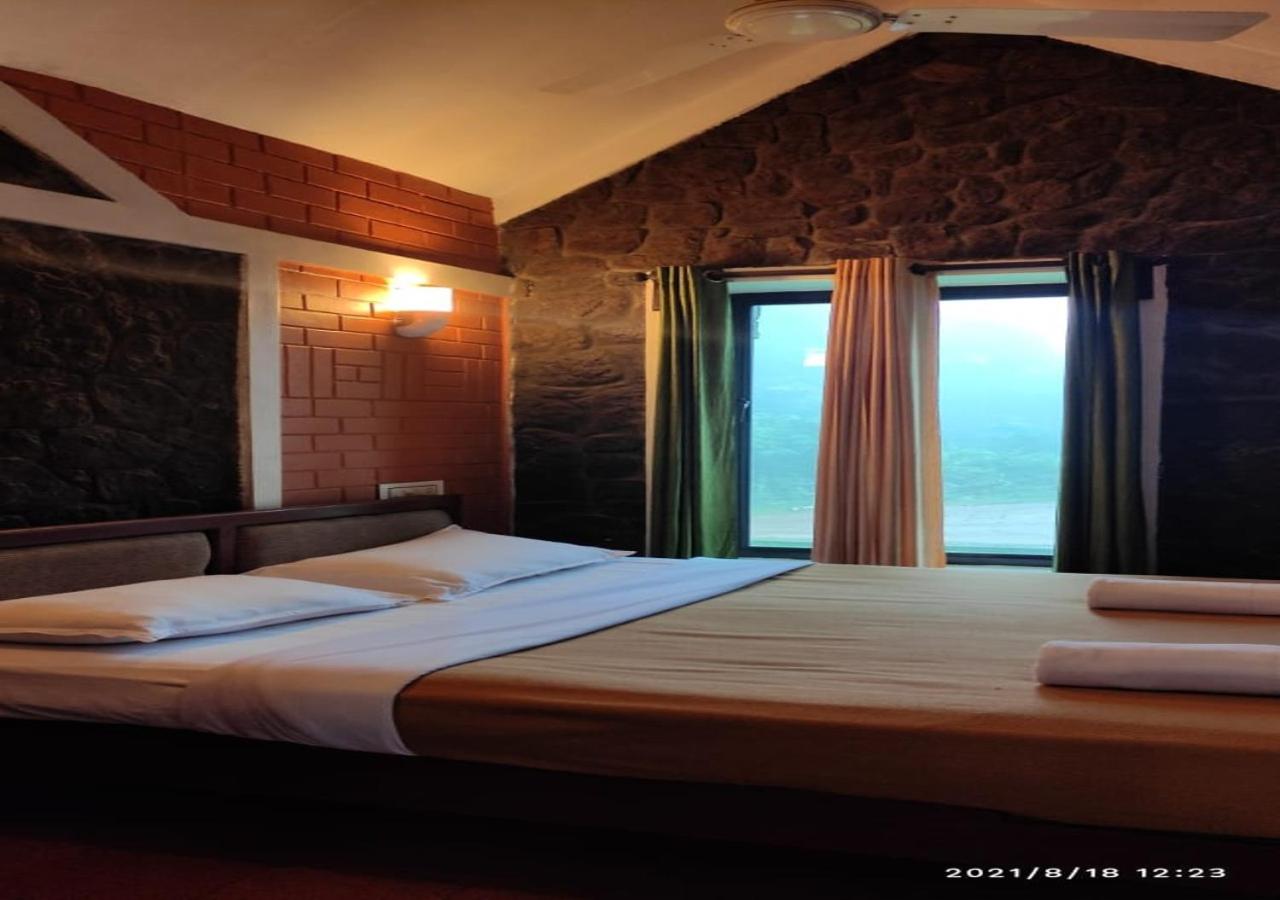 Vagamon Heights