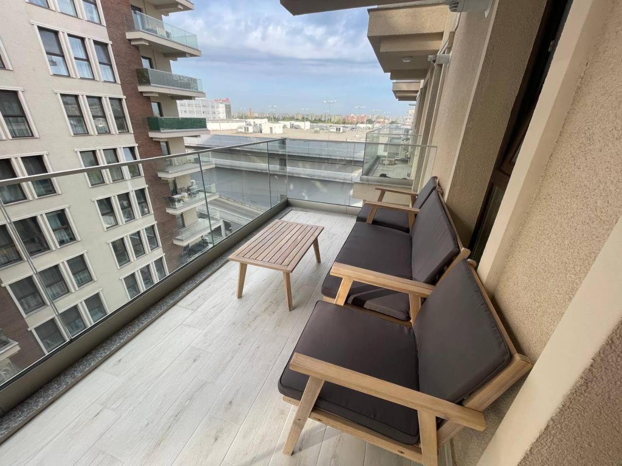 Moghioros Residence C3 view 3