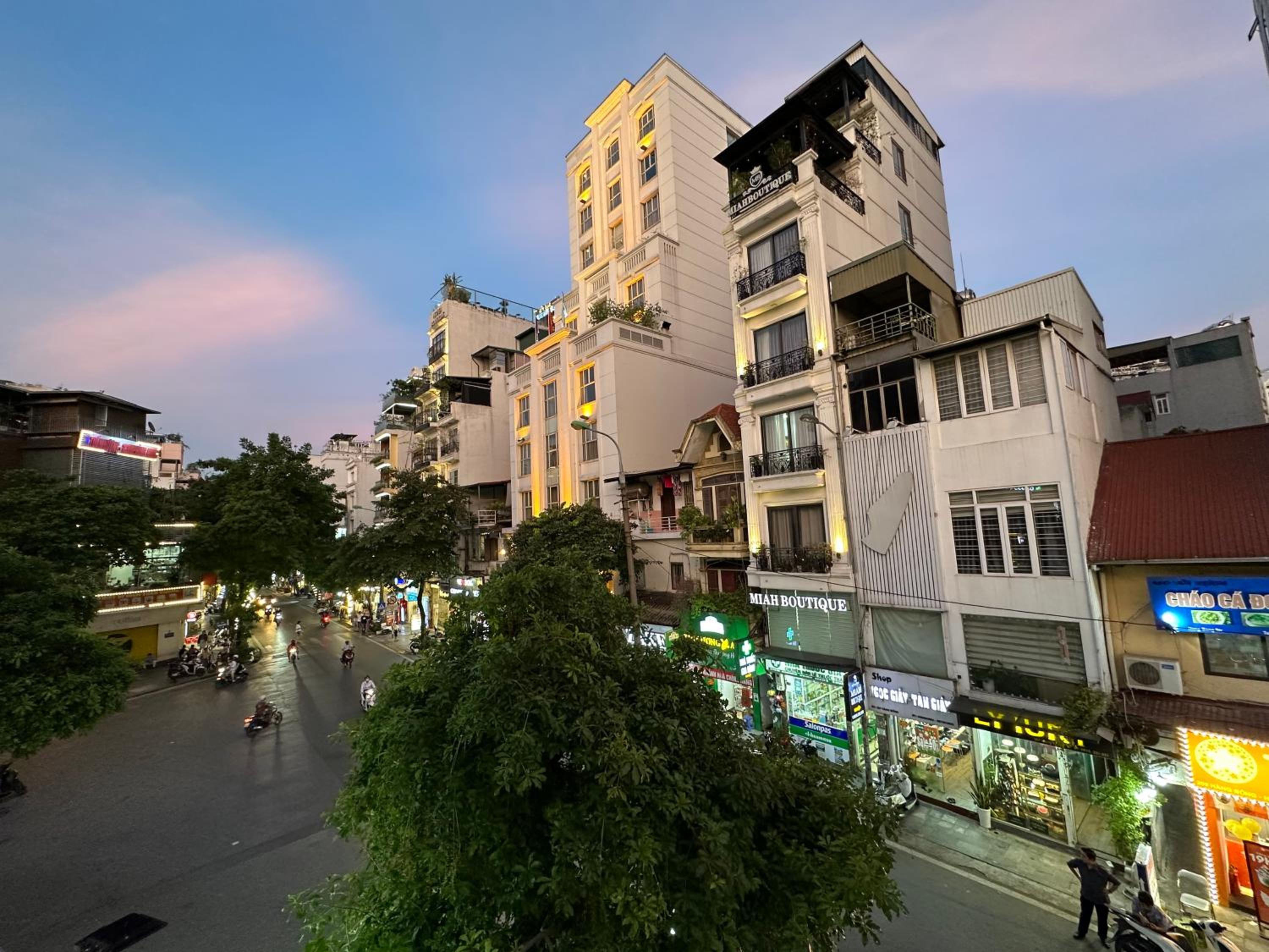 Hanoi Secret Garden
