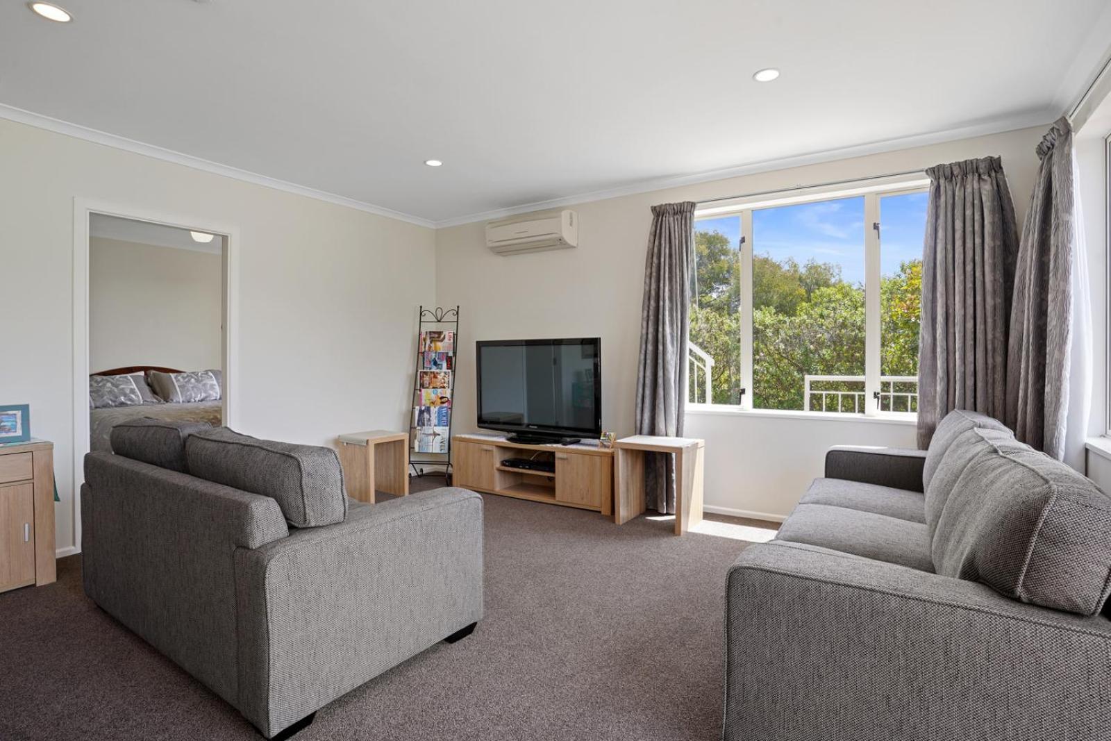 Takamatua Holiday Home view 3
