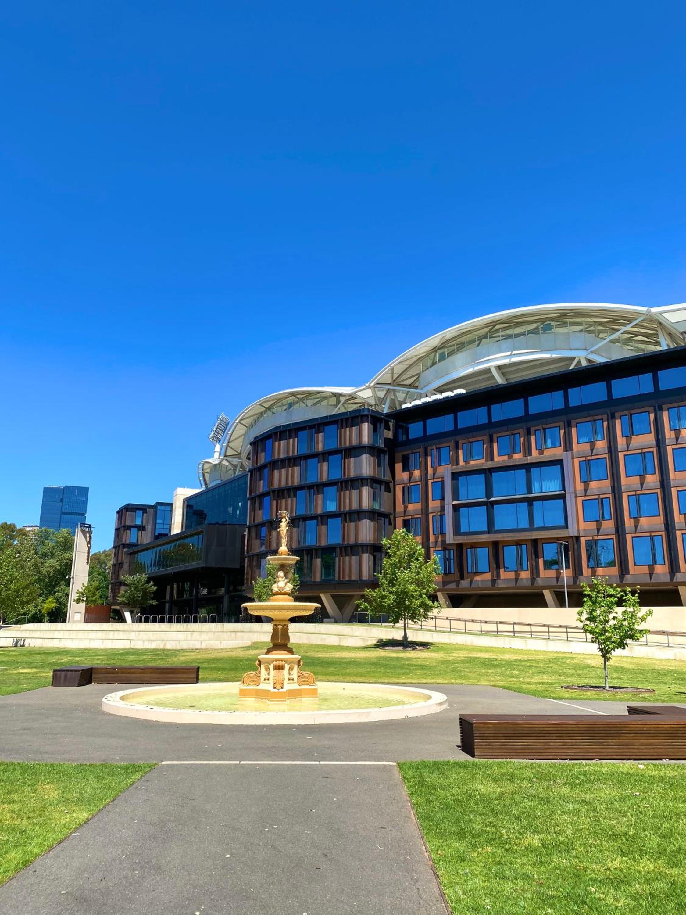 Bundled Bliss 2 bedroom Condo in Adelaide CBD