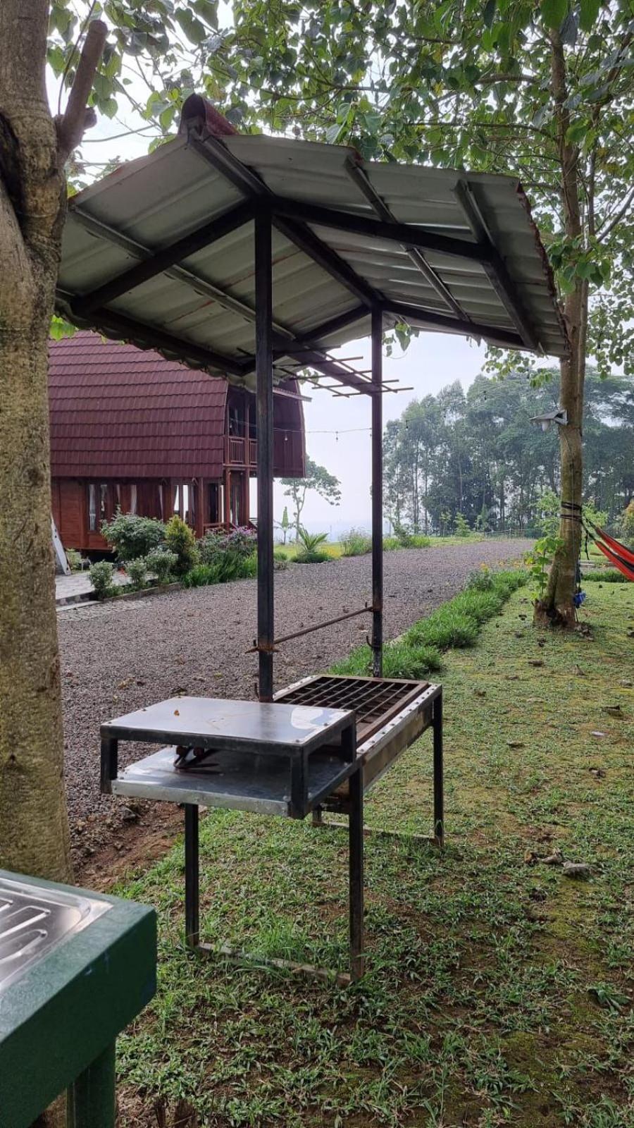 Mroom Villa view 3