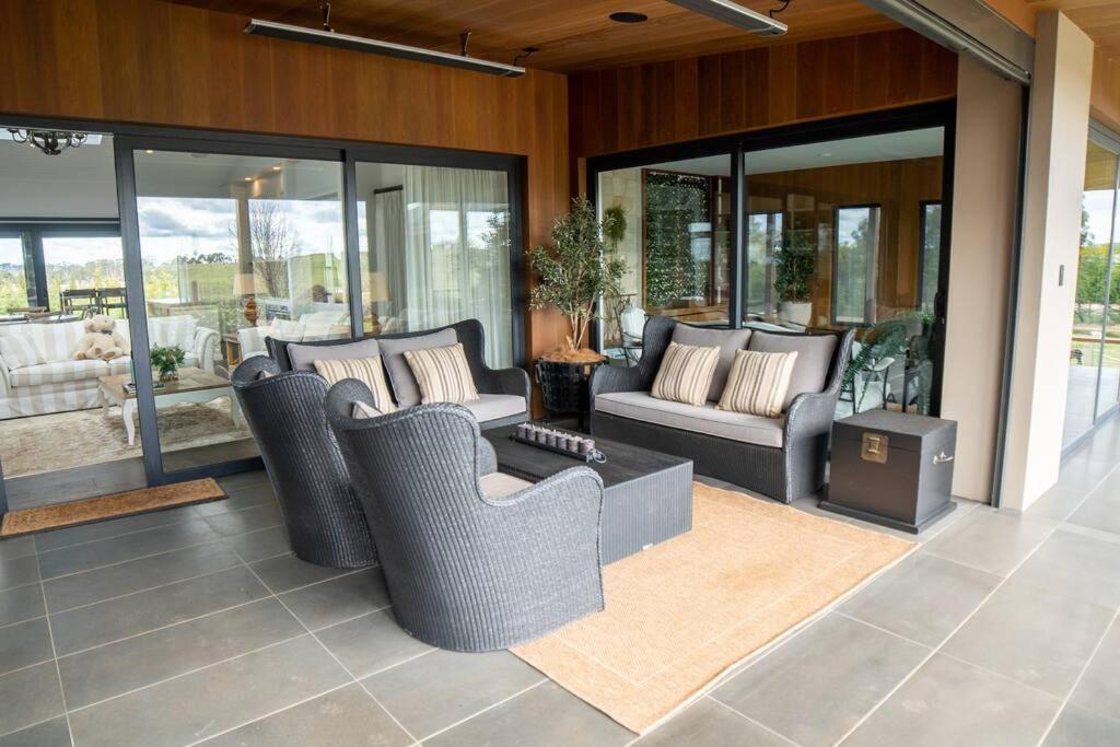 'Yuruga'- Vineyard Stay in Southern Highlands