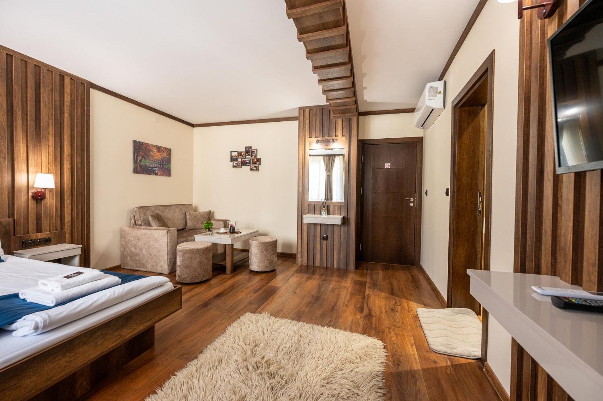 Beluga Guest House