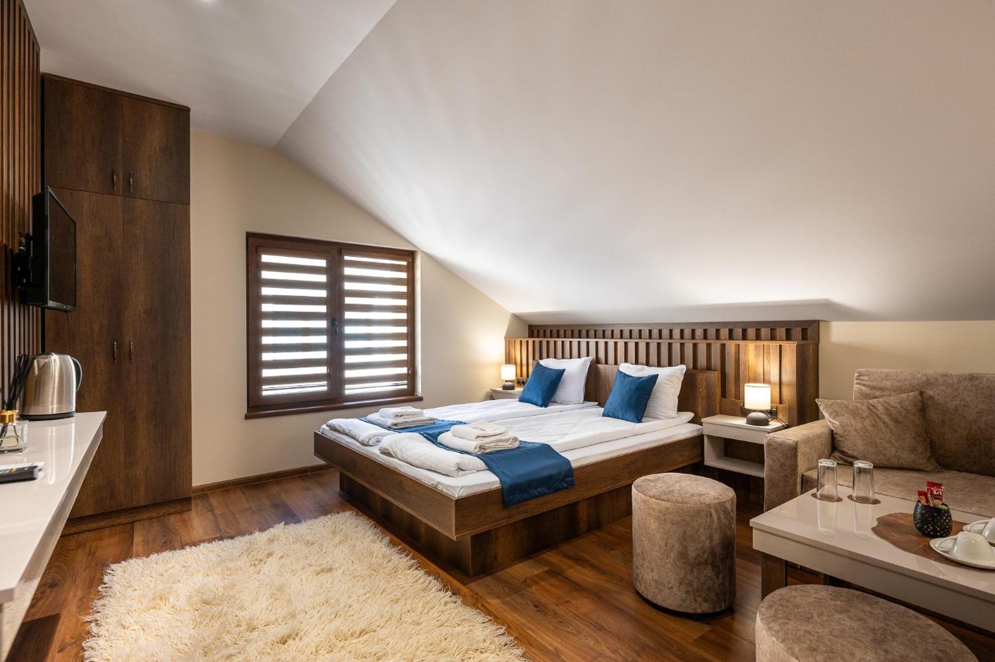 Beluga Guest House