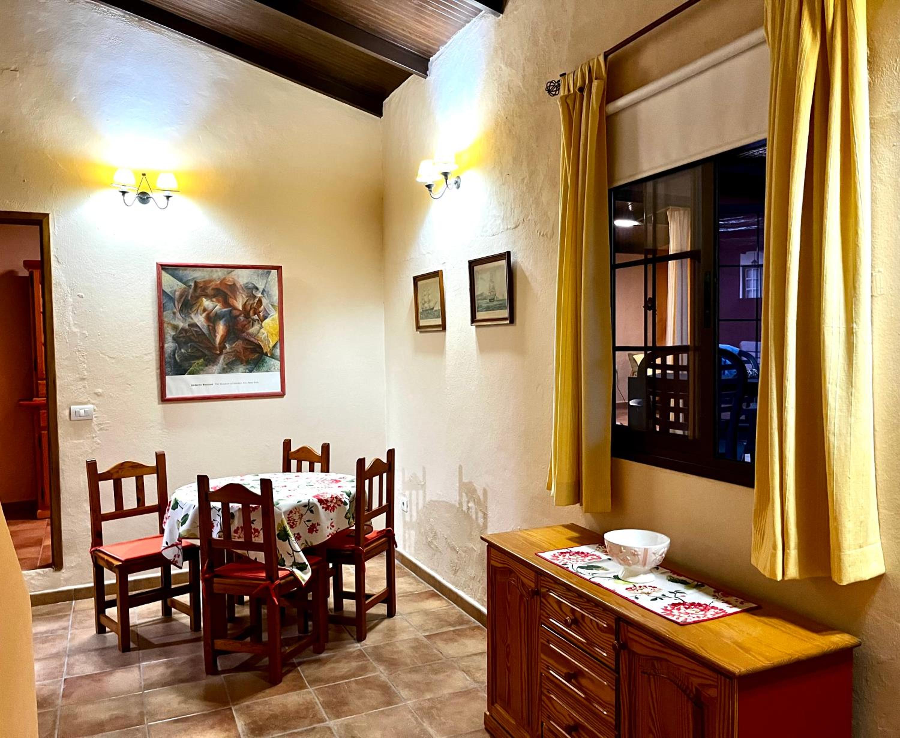 Casa Antika