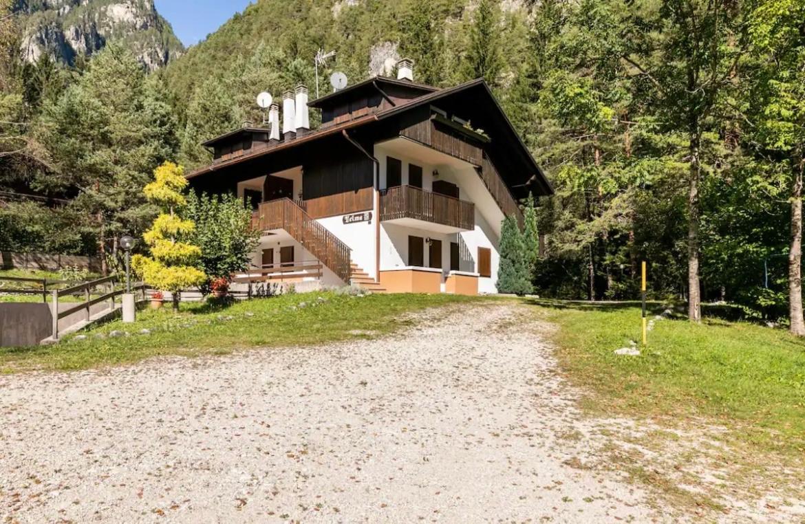 Chalet Pian della Velma - Auronzo di Cadore view 2