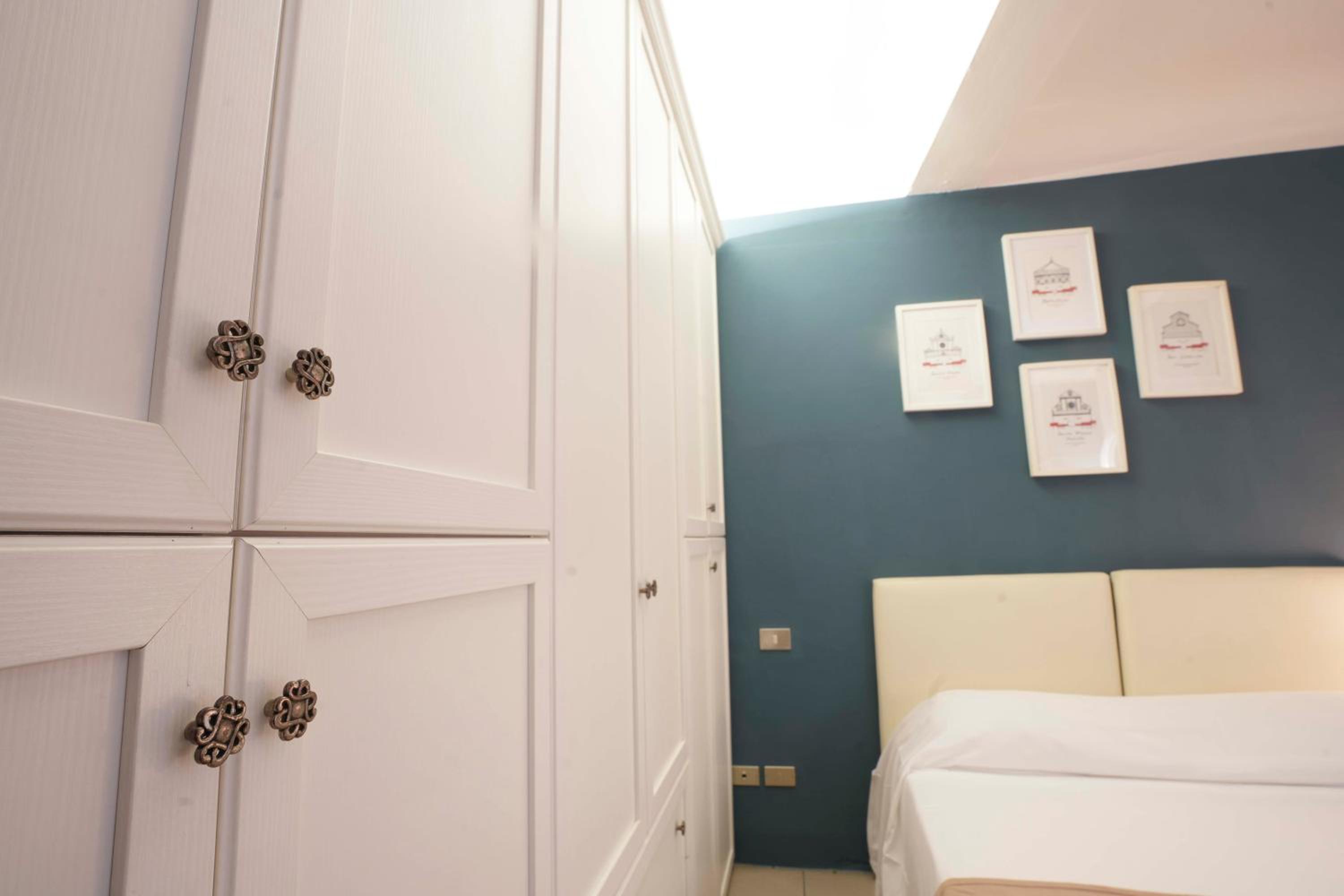 Locanda dei Poeti Rooms & Apartments