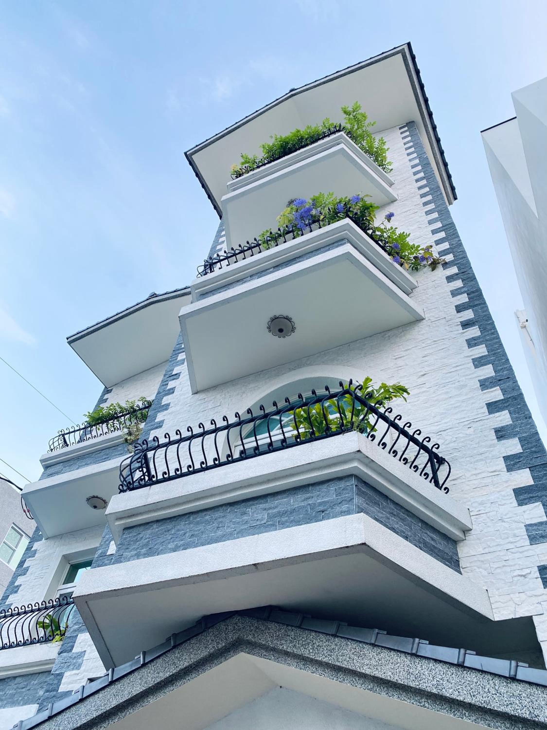 Seed House
