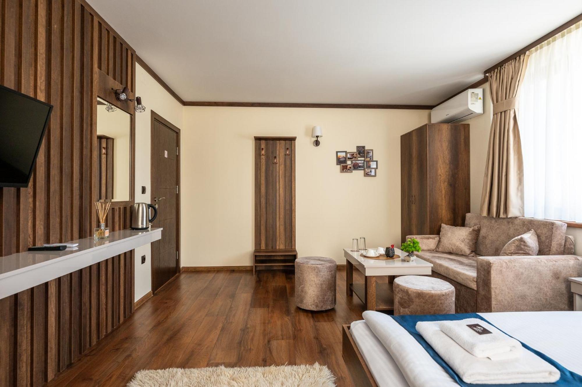 Beluga Guest House