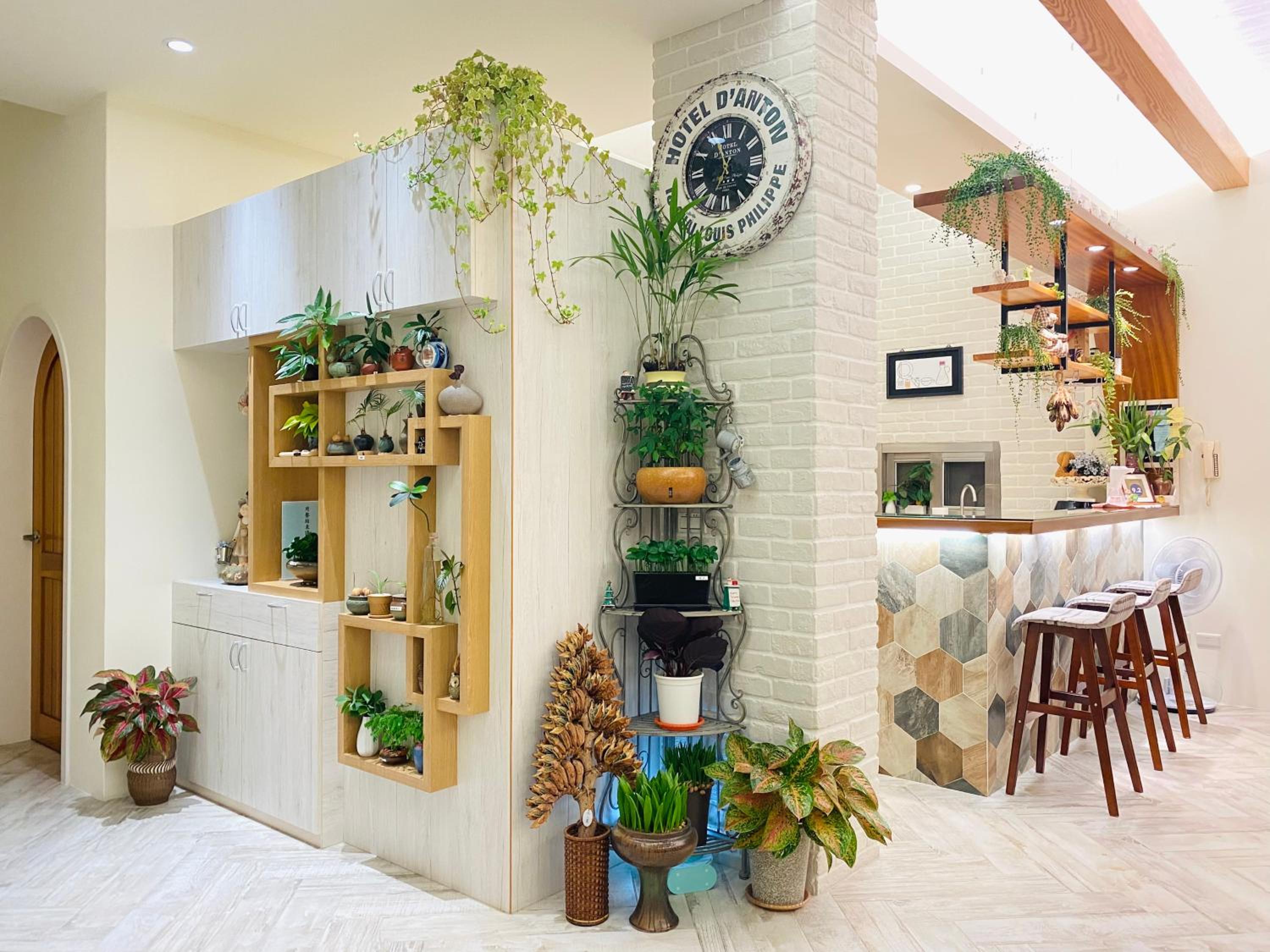 Seed House