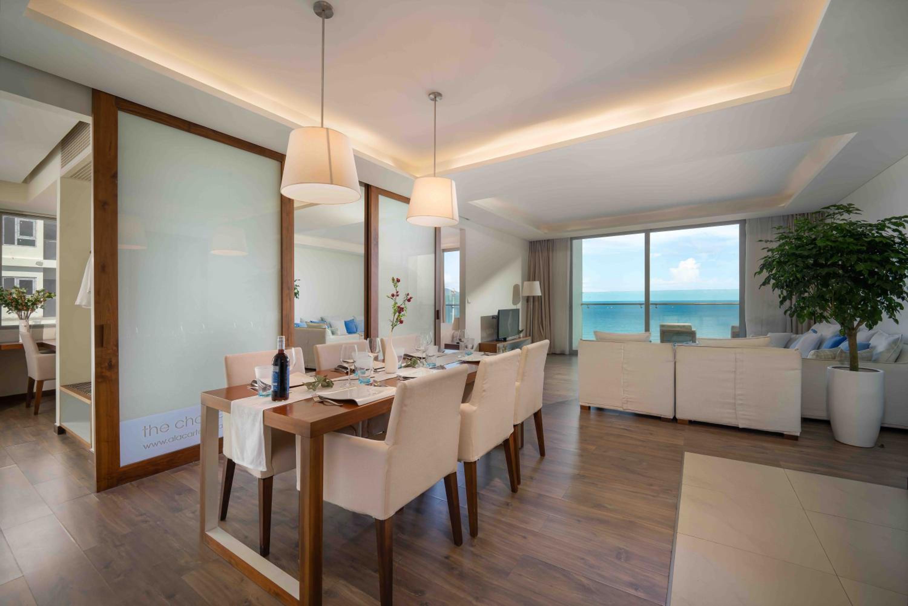 Stunning Apartments Across My Khe Beach ! Rooftop Pool & Gym view 5