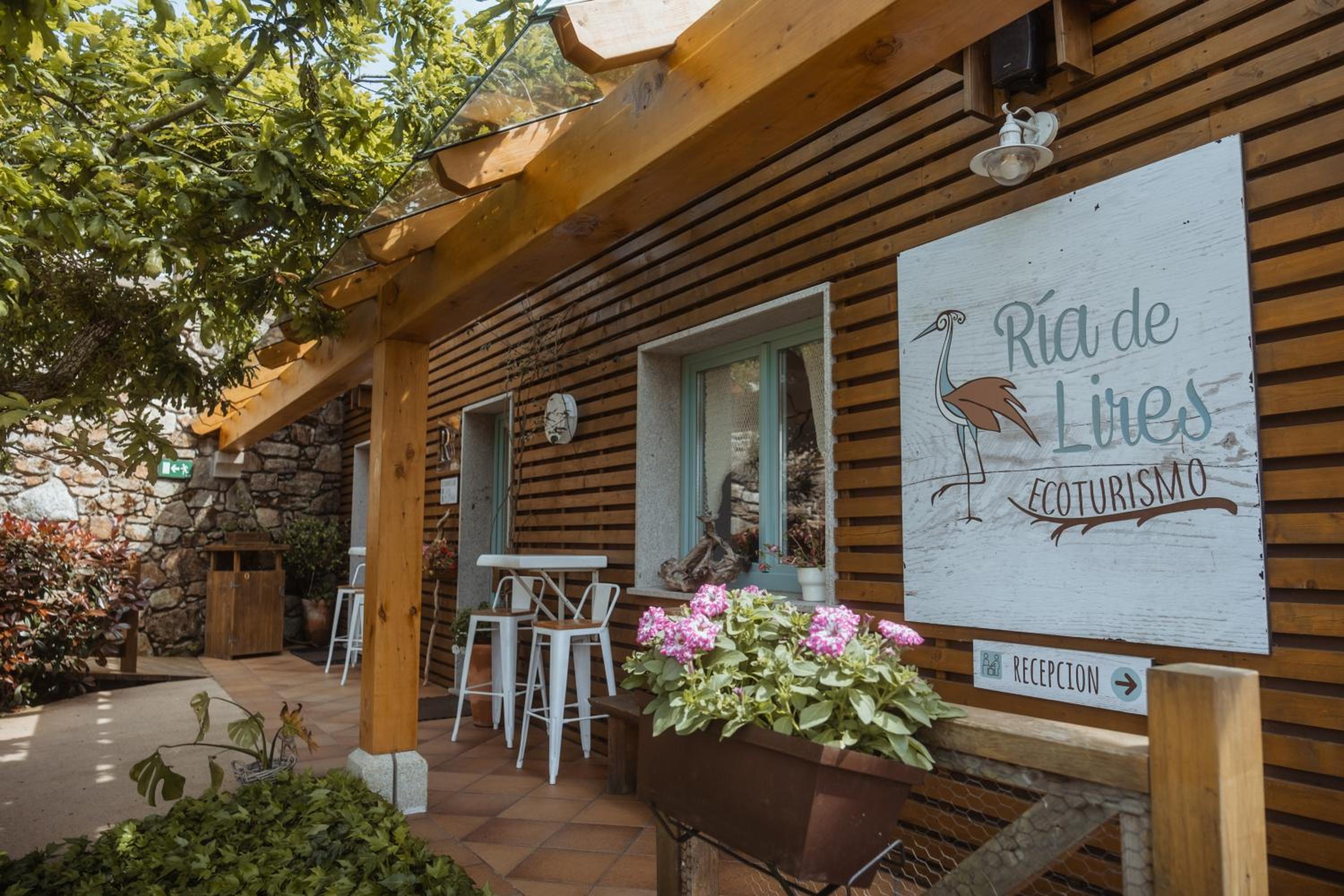 Cabañas de Lires