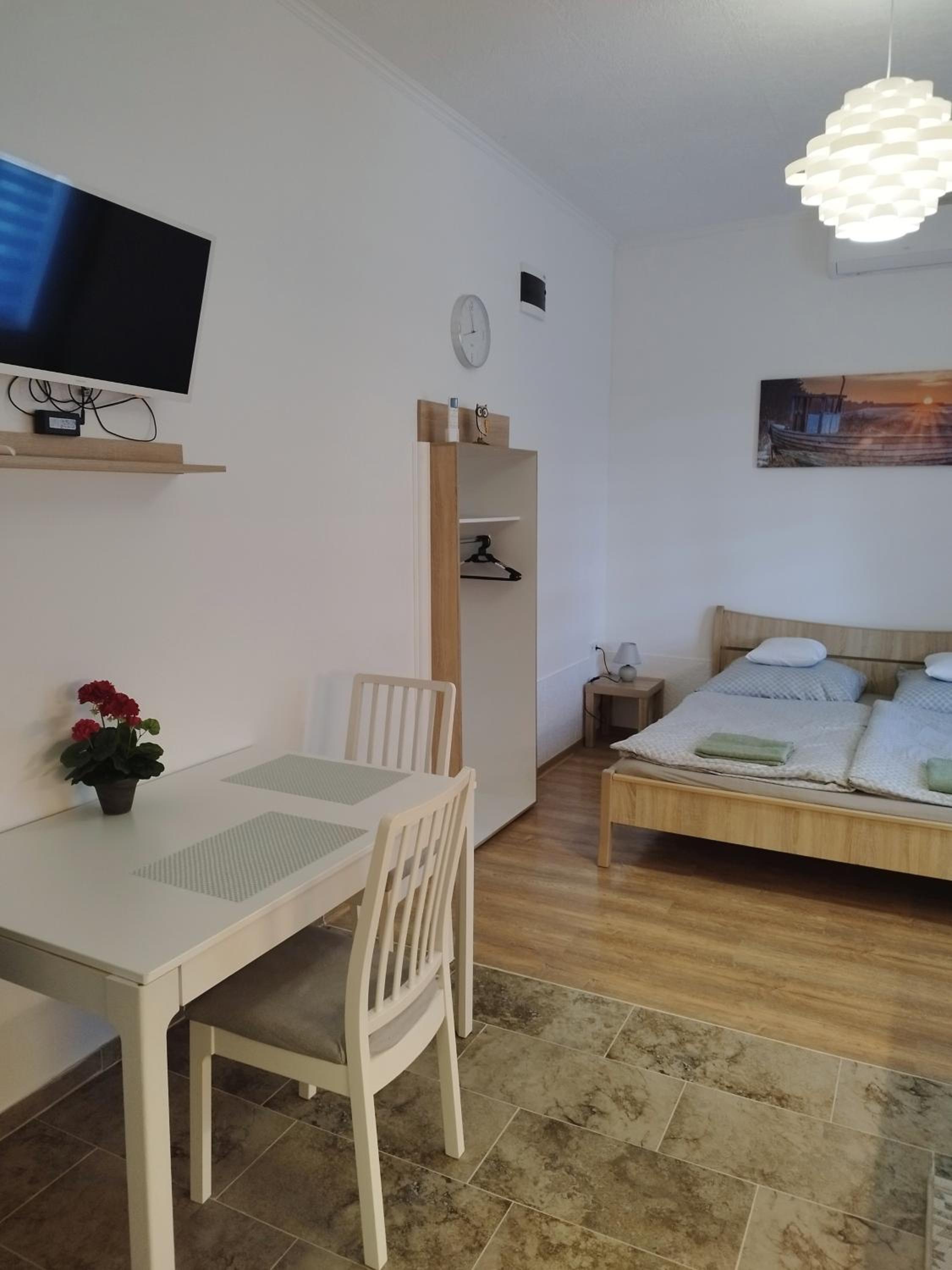 Holling apartman