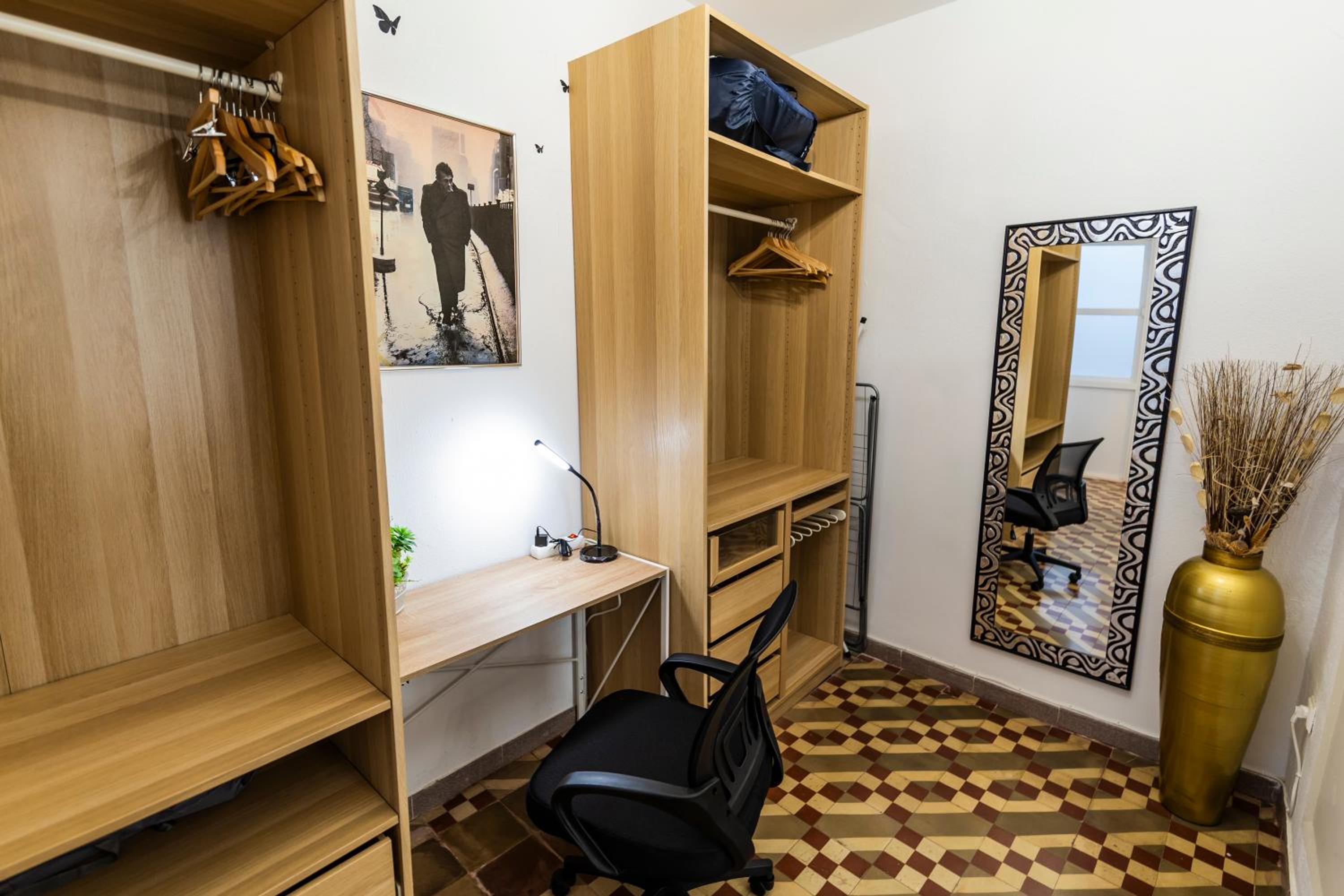 hotel room